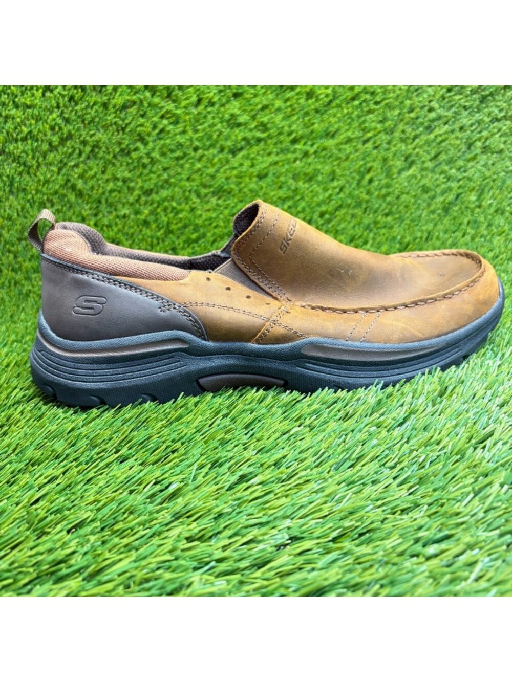 Skechers Expended Seveno Mens Size 10 Brown Casual Leather Slip On Loafers Shoes